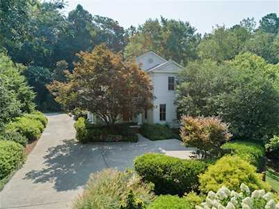 4629 High Point Rd NE Sandy Springs, GA 30342