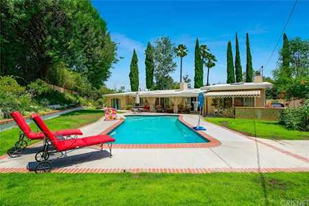 5045 Boda Place Woodland Hills, CA 91367