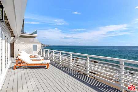 19706 Pacific Coast Highway Malibu, CA 90265