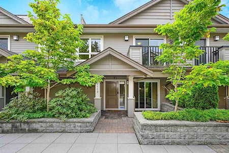 1119 St. Andrews Avenue North Vancouver, BC V7L 0A6
