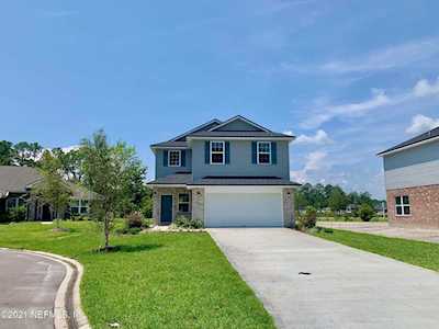 1942 Catlyn Ct Green Cove Springs, FL 32043