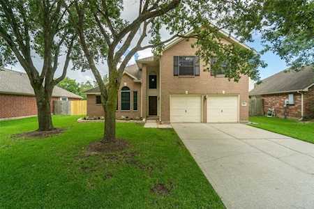 3214 Flower Reef Circle League City, TX 77573