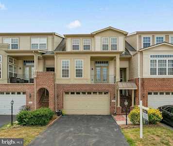 43275 Tumbletree Terrace Broadlands, VA 20148