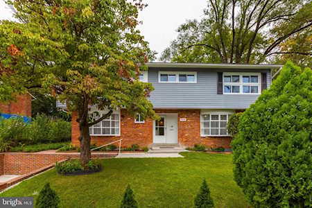 2208 Mcauliffe Dr Rockville, MD 20851