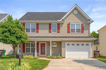 6112 Birkdale Drive High Point, NC 27265