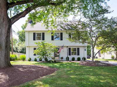 2597 York Road Columbus, OH 43221