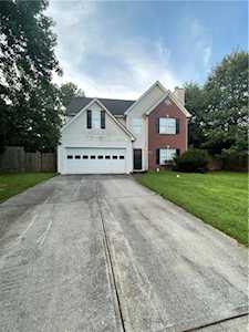1643 Hayden Mill Way Lawrenceville, GA 30043