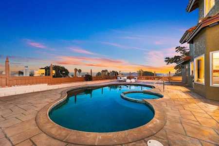 1866 Spyglass Ct Carlsbad, CA 92008