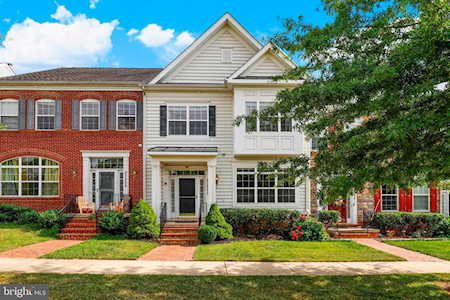 23253 Arora Hills Dr Clarksburg, MD 20871