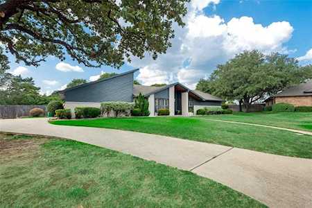1726 Shufords Court Lewisville, TX 75067