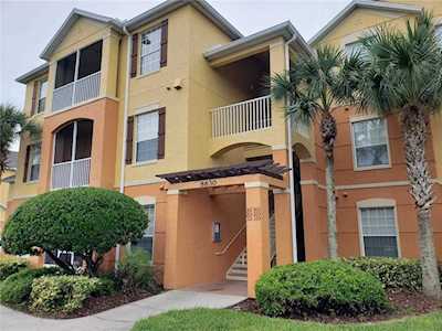 8630 Buccilli Dr #302 Orlando, FL 32829