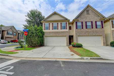 322 Oaktown Ct Lawrenceville, GA 30044