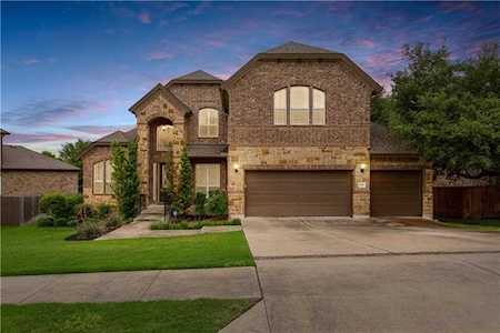 1919 Mulligan DR Round Rock, TX 78664