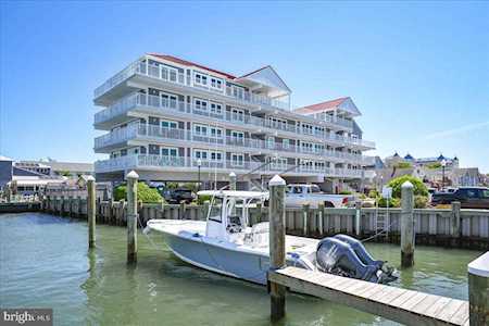 300 Somerset St #A302 Ocean City, MD 21842