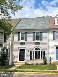 46846 Lacroys Point Terrace Sterling, VA 20165