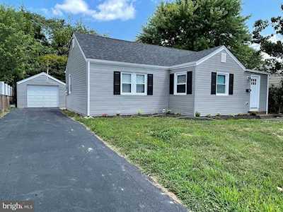 50 Yale Ave New Castle, DE 19720