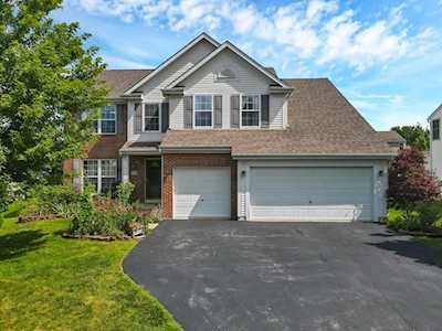 226 Durand Street Pickerington, OH 43147