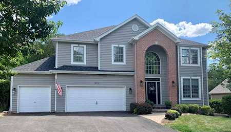 3516 Thunderbird Ln Crystal Lake, IL 60012