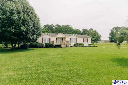 528 Gilchrist Drive Darlington, SC 29532