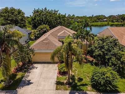 422 Mayfair Dr Venice, FL 34293