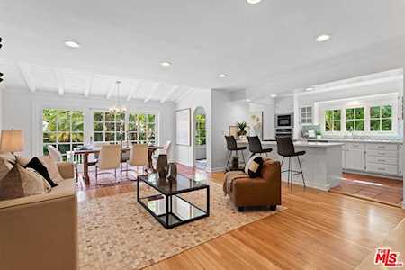 3325 N Palos Verdes Dr Palos Verdes Estates, CA 90274