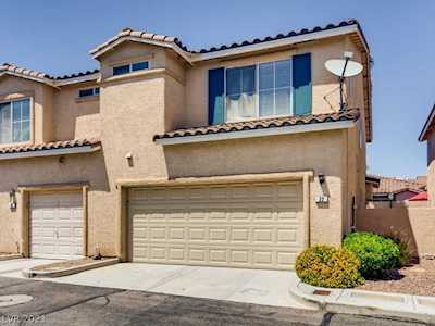 22 Belle Essence Ave Las Vegas, NV 89123