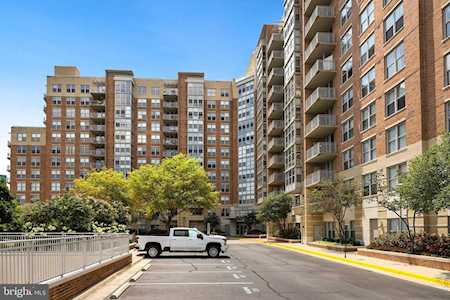 11800 Sunset Hills Rd #704 Reston, VA 20190