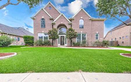 12209 Mossy Trail Ct Pearland, TX 77584