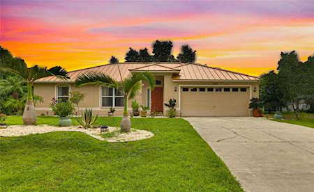 7649 Rockwell Ave North Port, FL 34291