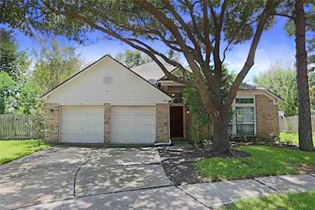 8202 Broken Timber Way Houston, TX 77095
