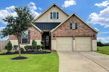 3032 Tawakoni Canyon Ln League City, TX 77573