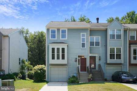 7911 Rustling Bark Ct Ellicott City, MD 21043