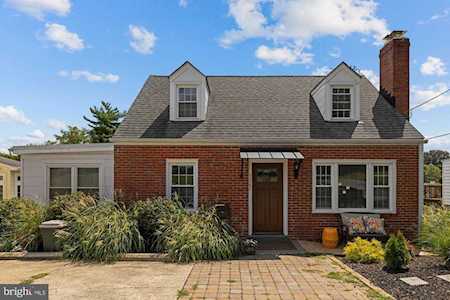 3302 Jones Bridge Rd Chevy Chase, MD 20815