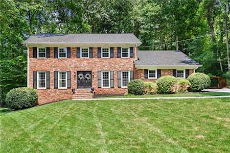 1516 Devonshire Way Dunwoody, GA 30338