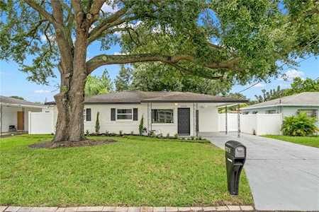 2809 W Woodlawn Ave Tampa, FL 33607