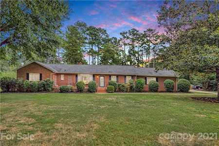 404 Dameron Rd Bessemer City, NC 28016