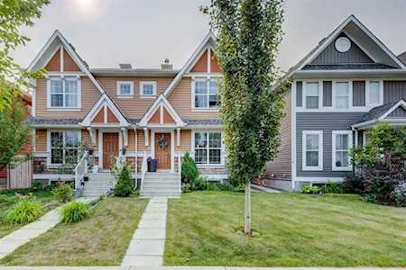 61 Auburn Springs Blvd SE Calgary, AB T3M 0Z1