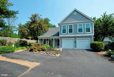 399 Deerpath Ave SW Leesburg, VA 20175