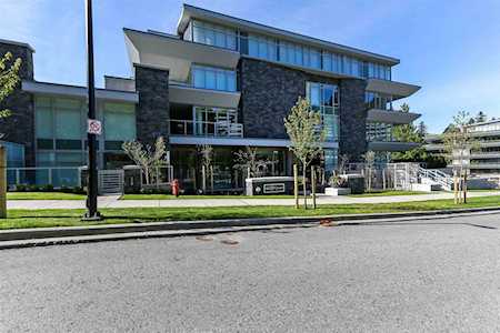 788 Arthur Erickson Place #704 West Vancouver, BC V7T 0B6