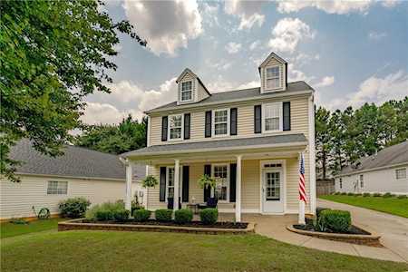 307 Summerstone Ct Canton, GA 30114