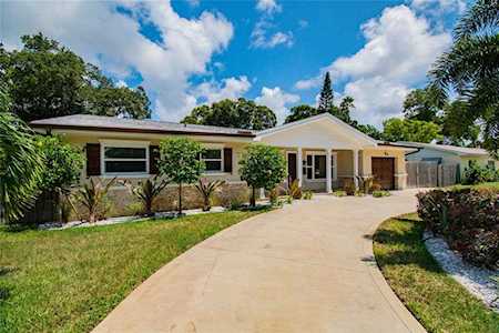1709 Indian Rocks Rd Belleair, FL 33756
