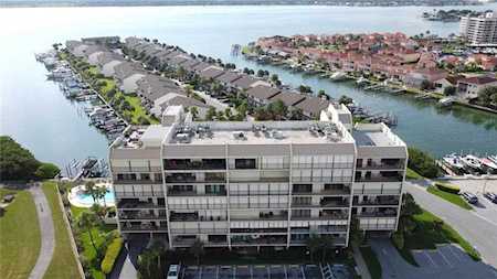 1581 Gulf Blvd #102N Clearwater, FL 33767