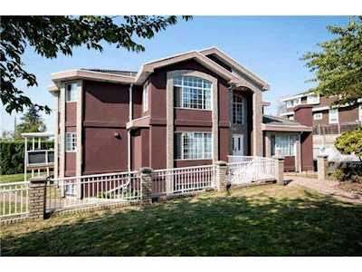 7693 Dow Avenue Burnaby, BC V5J 3X5