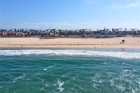 1200 Pacific Coast #422 Huntington Beach, CA 92648