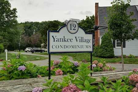 12 State Rd #2C Plymouth, MA 02360