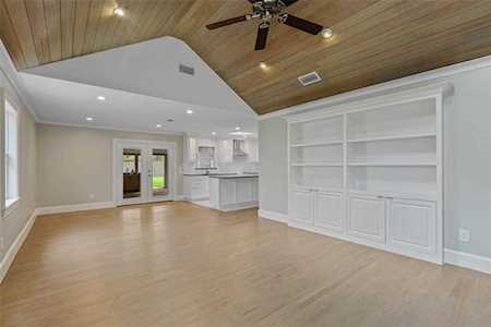 3835 Cortez Drive Dallas, TX 75220