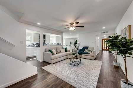 10212 Chesterton Drive Dallas, TX 75238