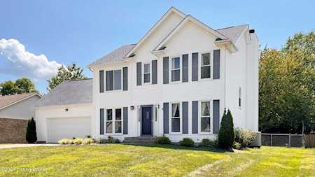 12102 Valley Dr Goshen, KY 40026