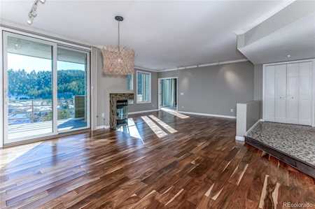 684 Ridgeside Dr Golden, CO 80401