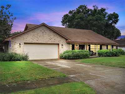 5514 Meadow Pine Ct Orlando, FL 32819